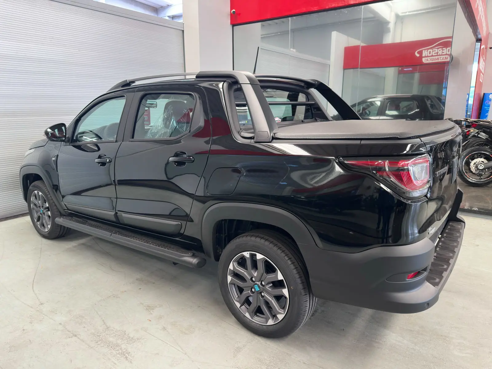 Fiat STRADA ULTRA a venda na Anderson Multimarcas