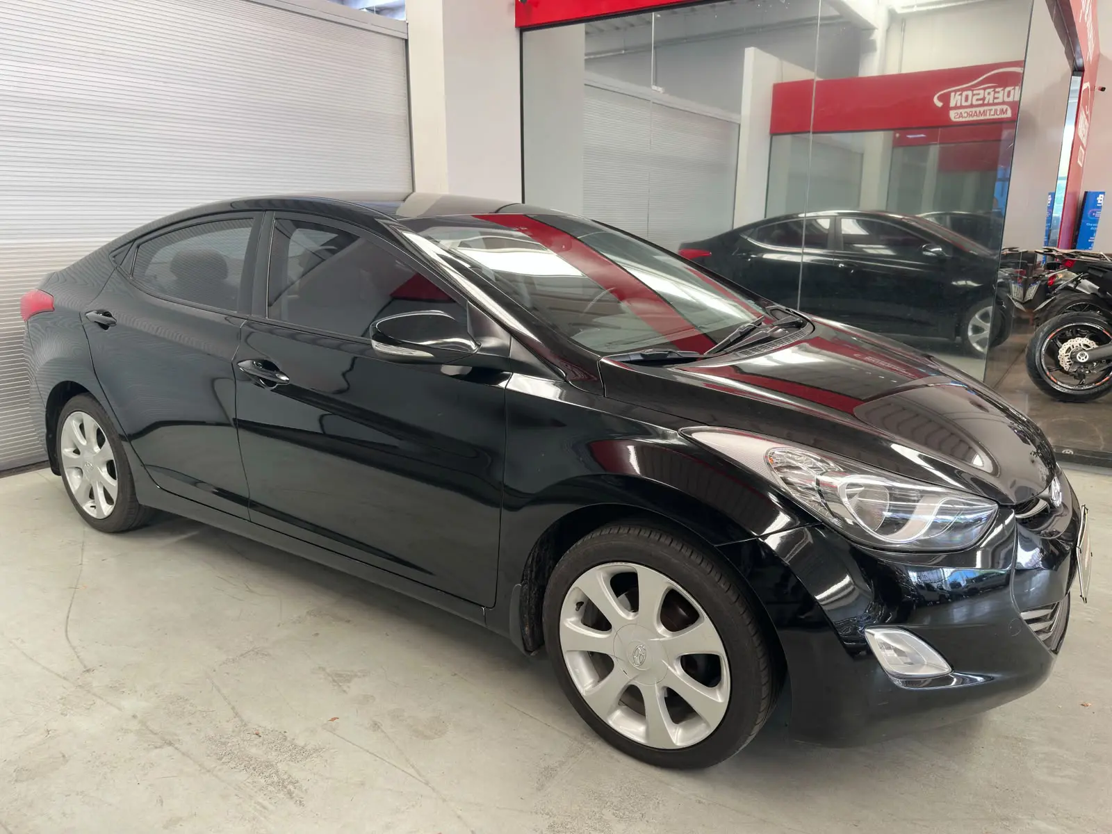 Hyundai ELANTRA GLS a venda na Anderson Multimarcas