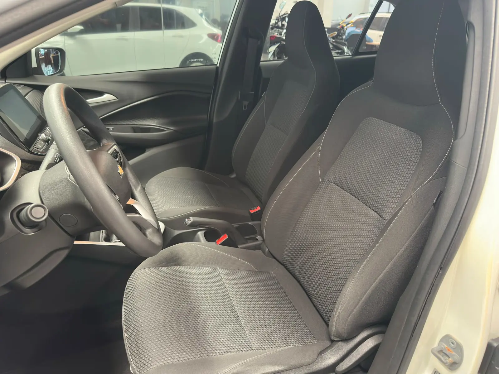 Chevrolet ONIX MT LT2 a venda na Anderson Multimarcas