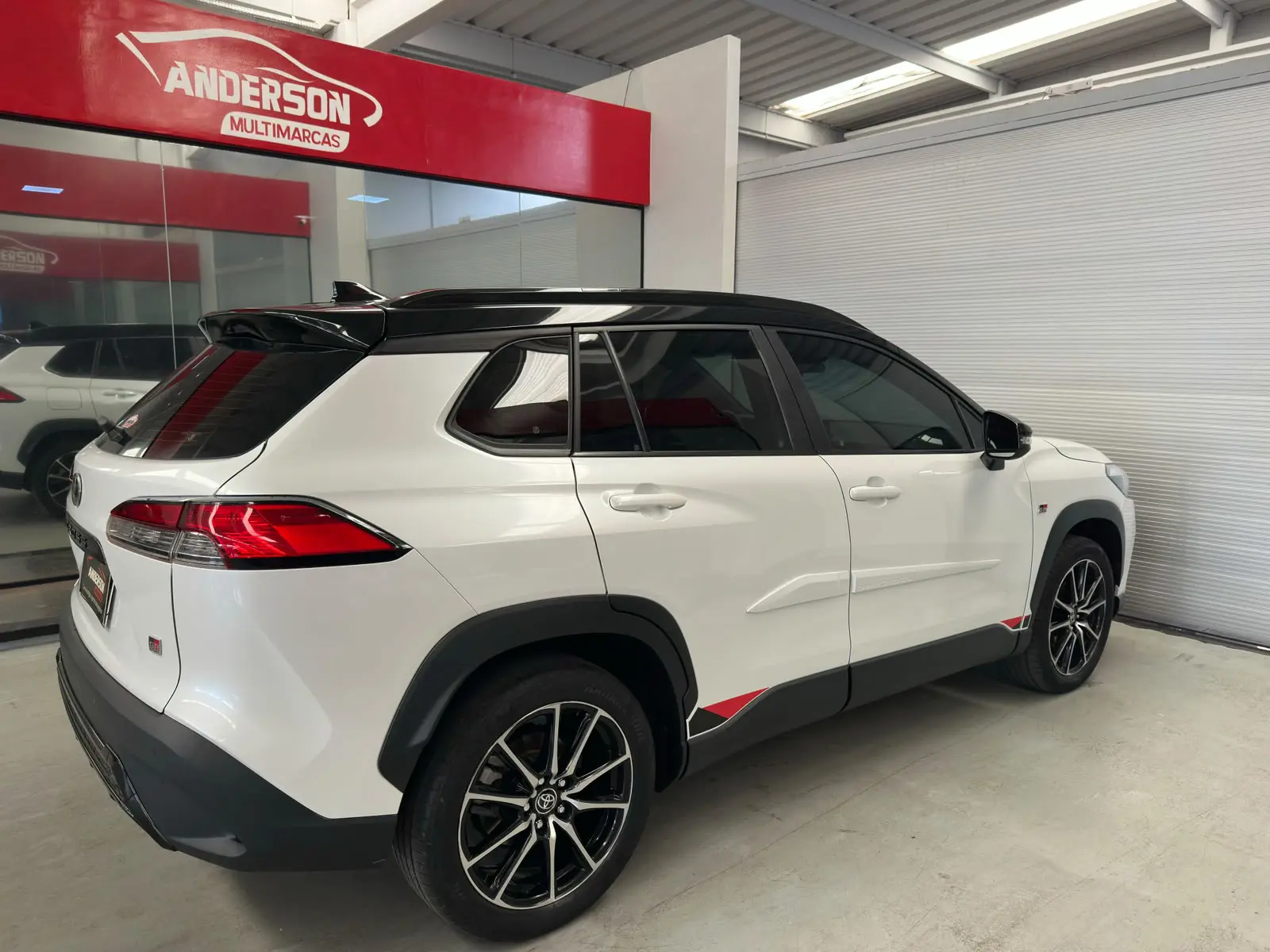 Toyota COROLLA CROOS GRS a venda na Anderson Multimarcas