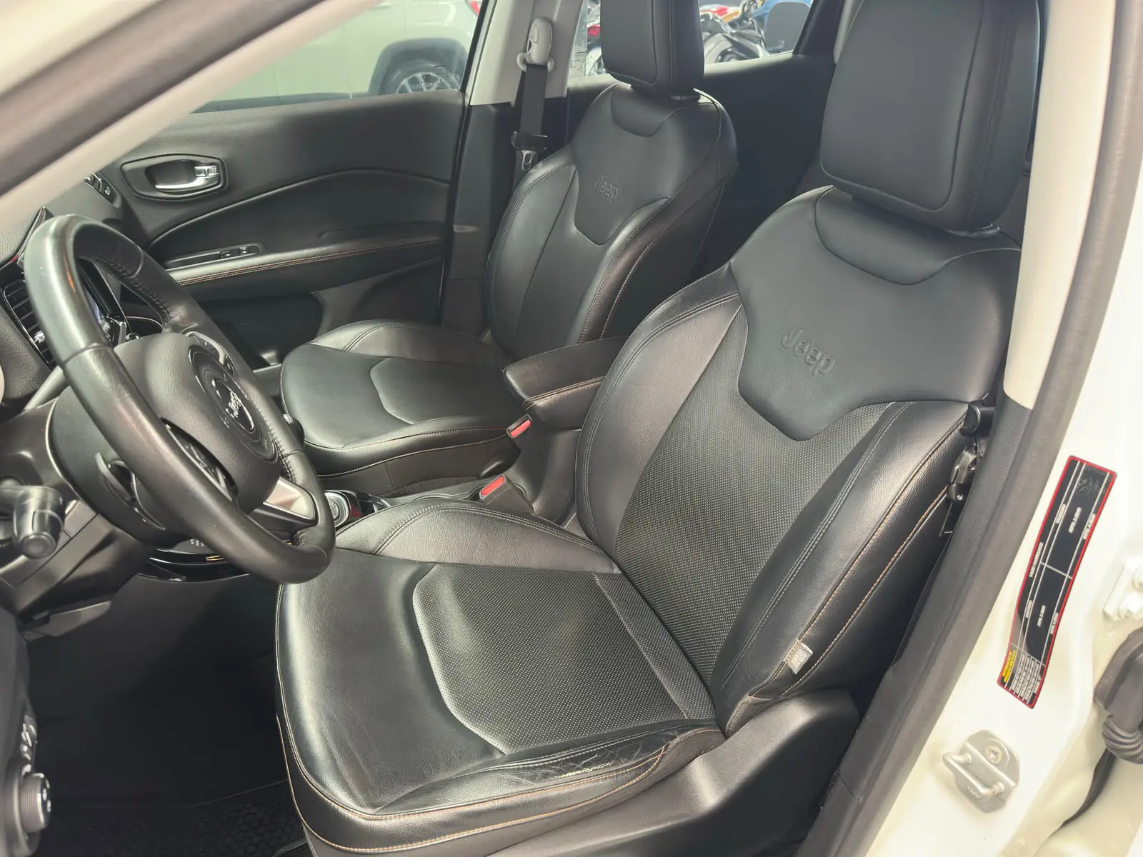 Jeep COMPASS LIMITED D a venda na Anderson Multimarcas