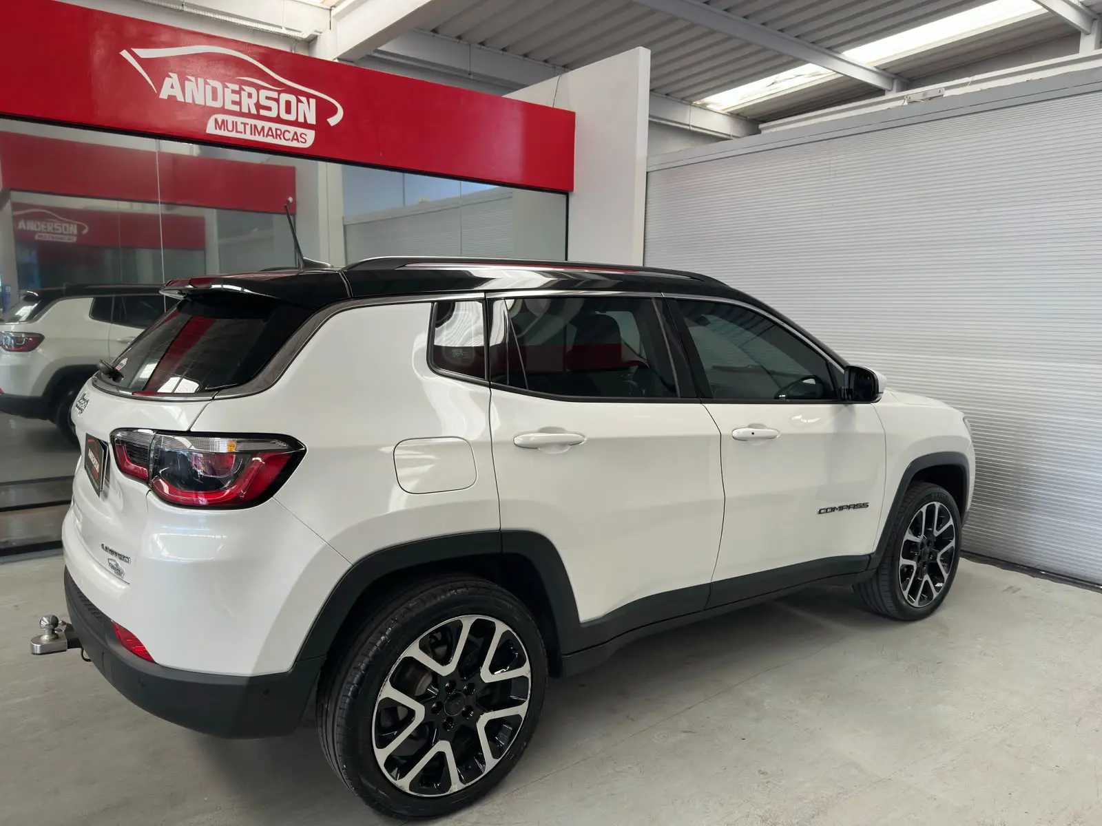 Jeep COMPASS LIMITED D a venda na Anderson Multimarcas