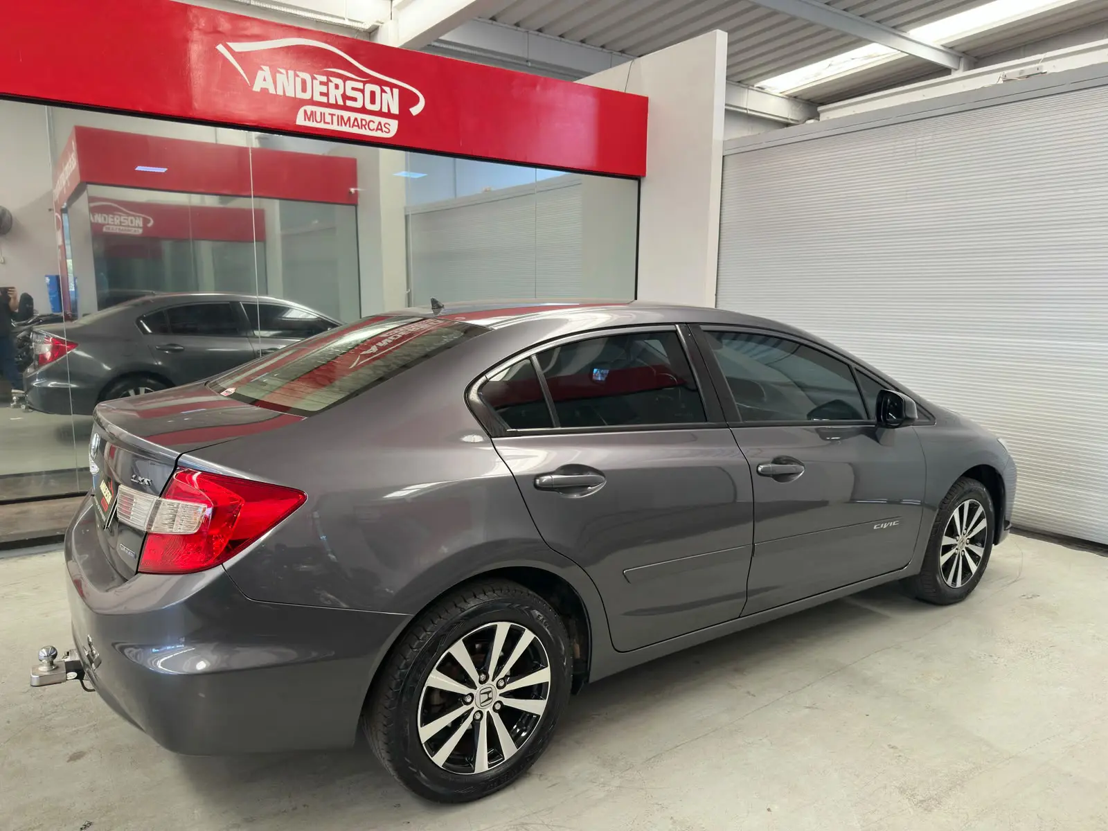 Honda CIVIC LXS AT a venda na Anderson Multimarcas