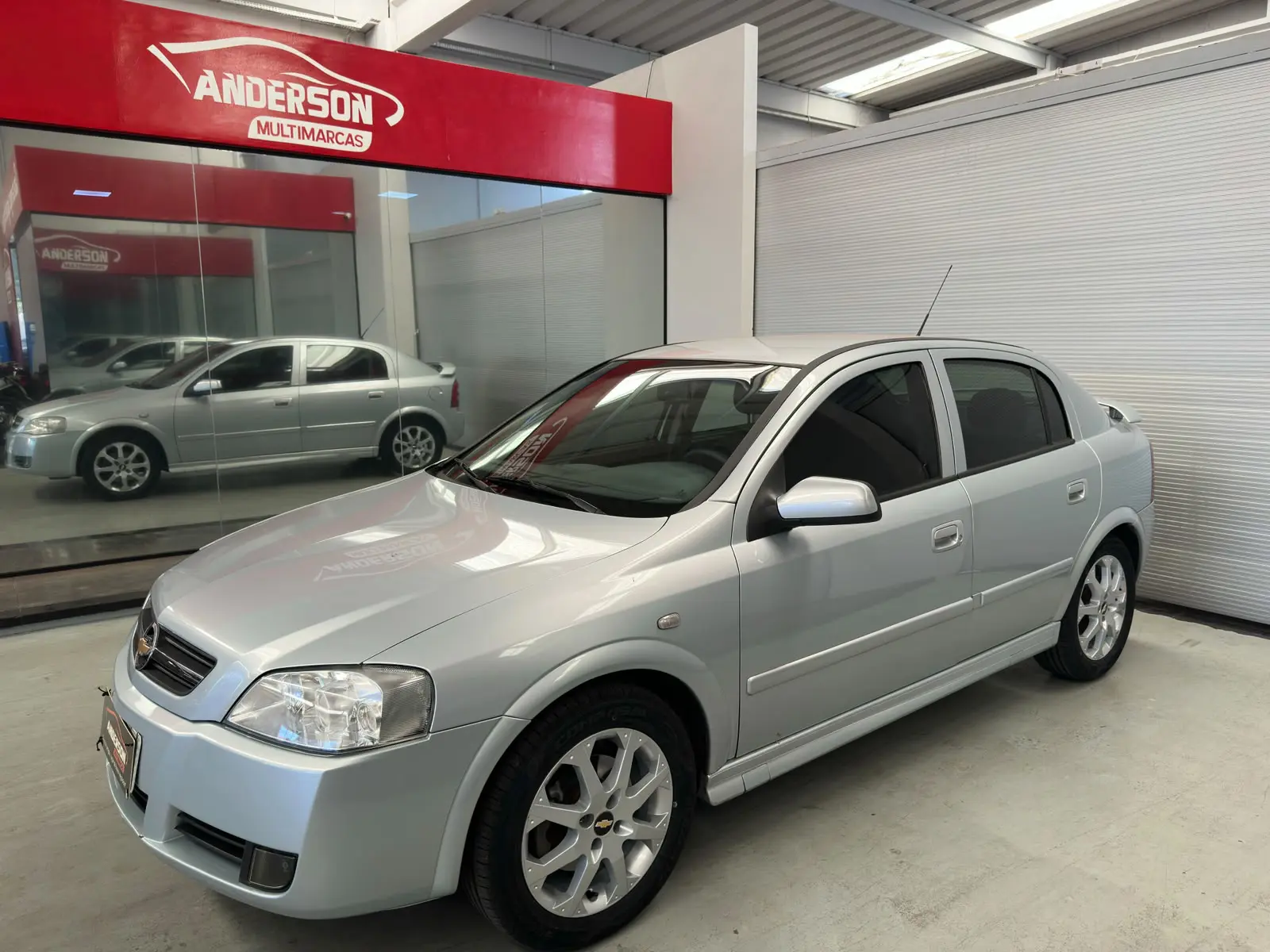 ASTRA HB 4P ADVANTAGE