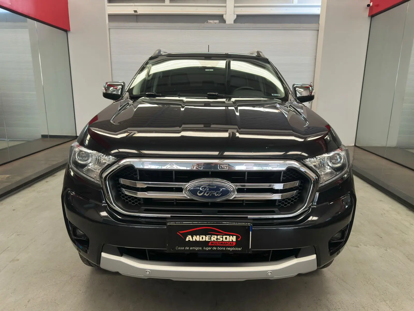 Ford RANGER LIMITED a venda na Anderson Multimarcas