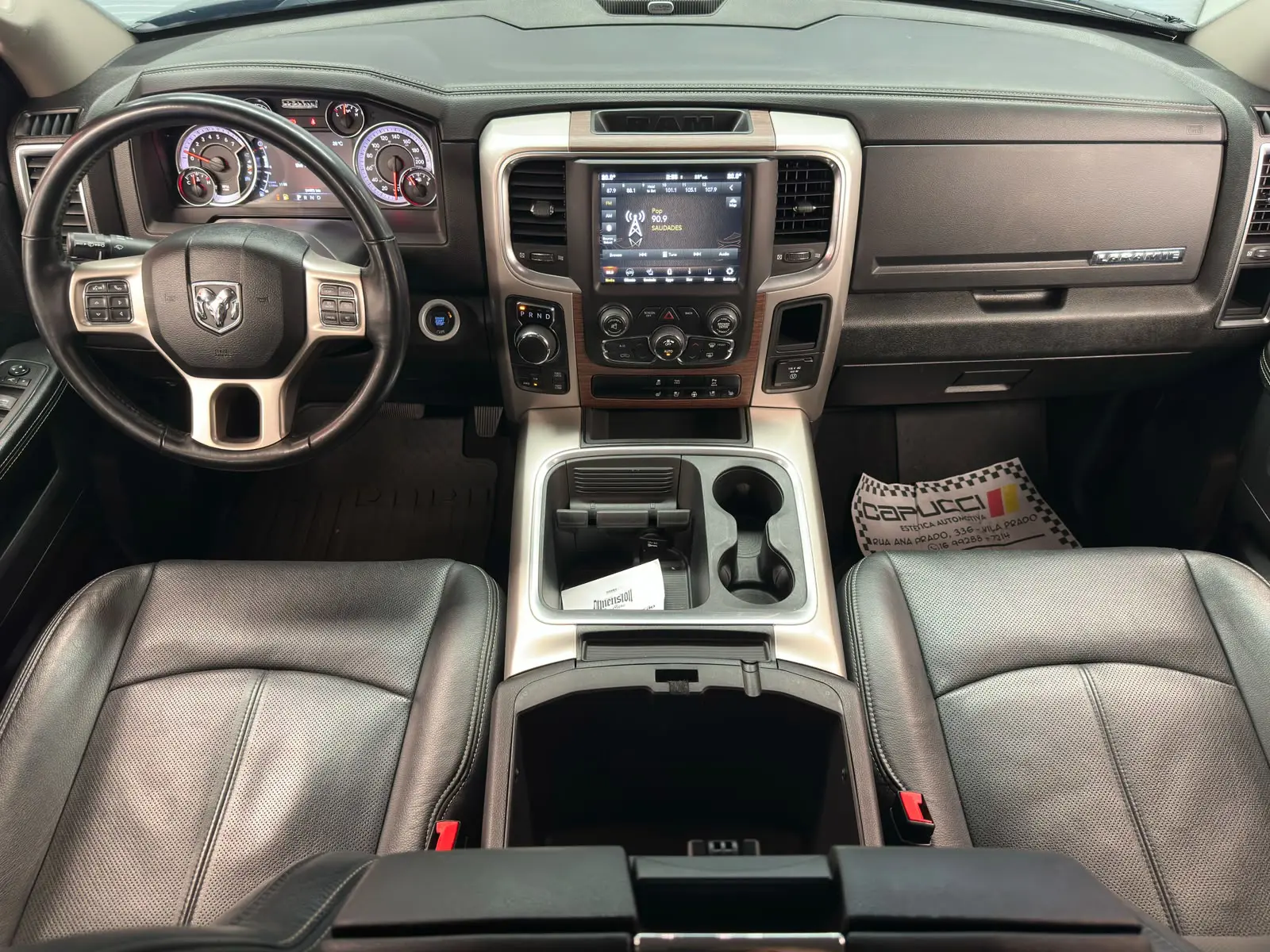 RAM CLASSIC  LARAMIE a venda na Anderson Multimarcas