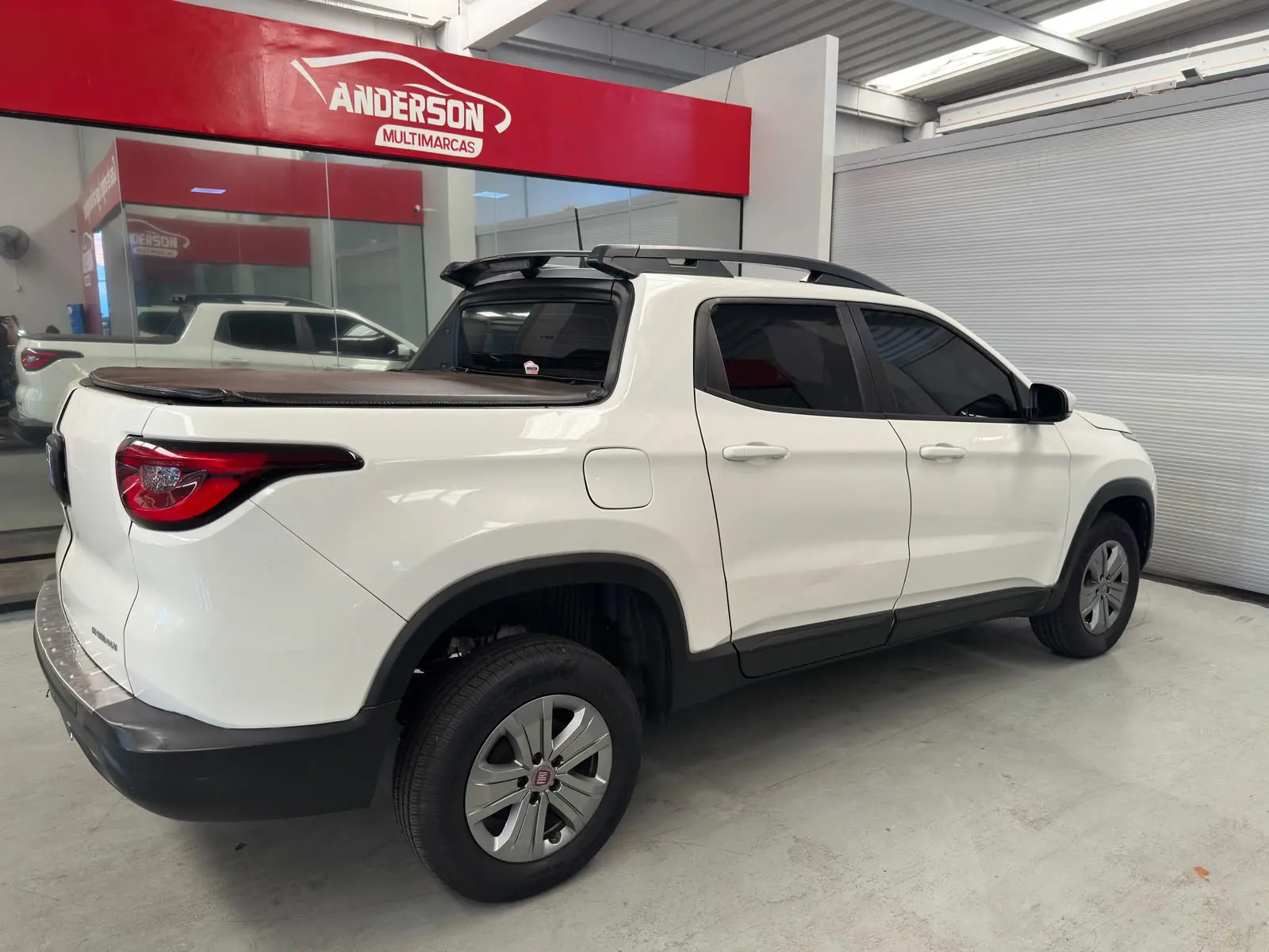 Fiat TORO FREEDOM AT6 a venda na Anderson Multimarcas