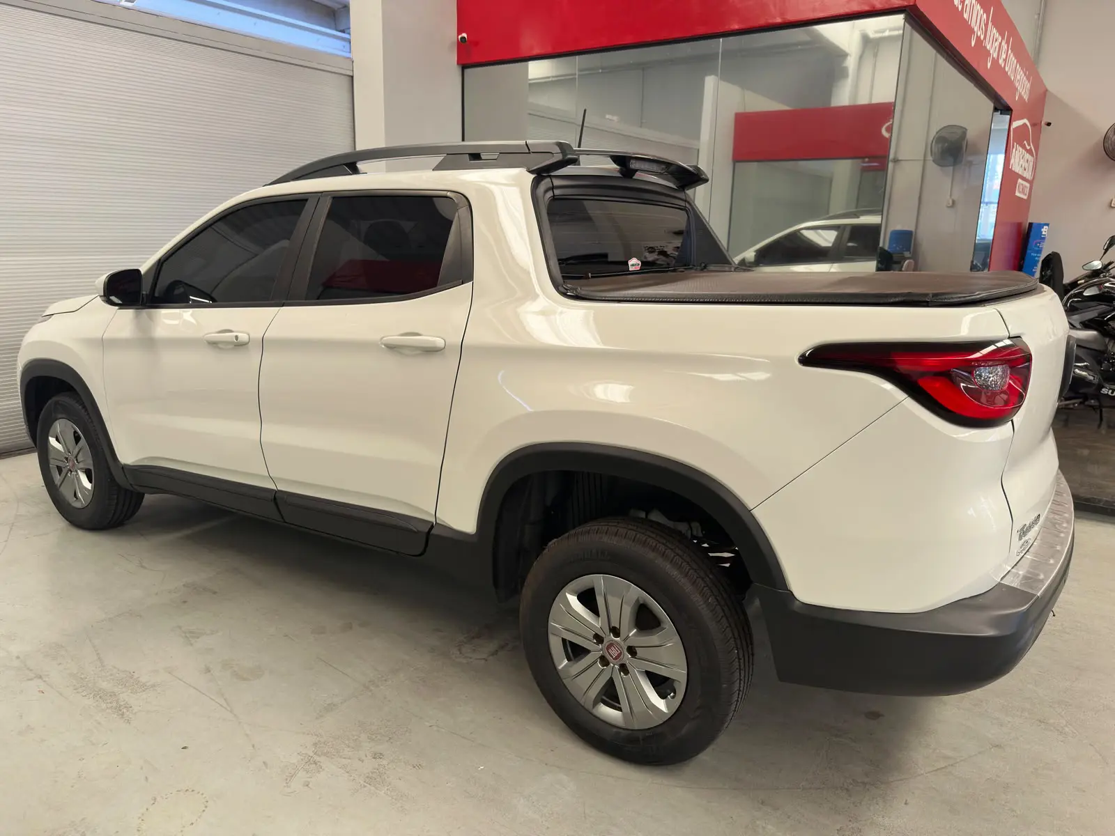 Fiat TORO FREEDOM AT6 a venda na Anderson Multimarcas