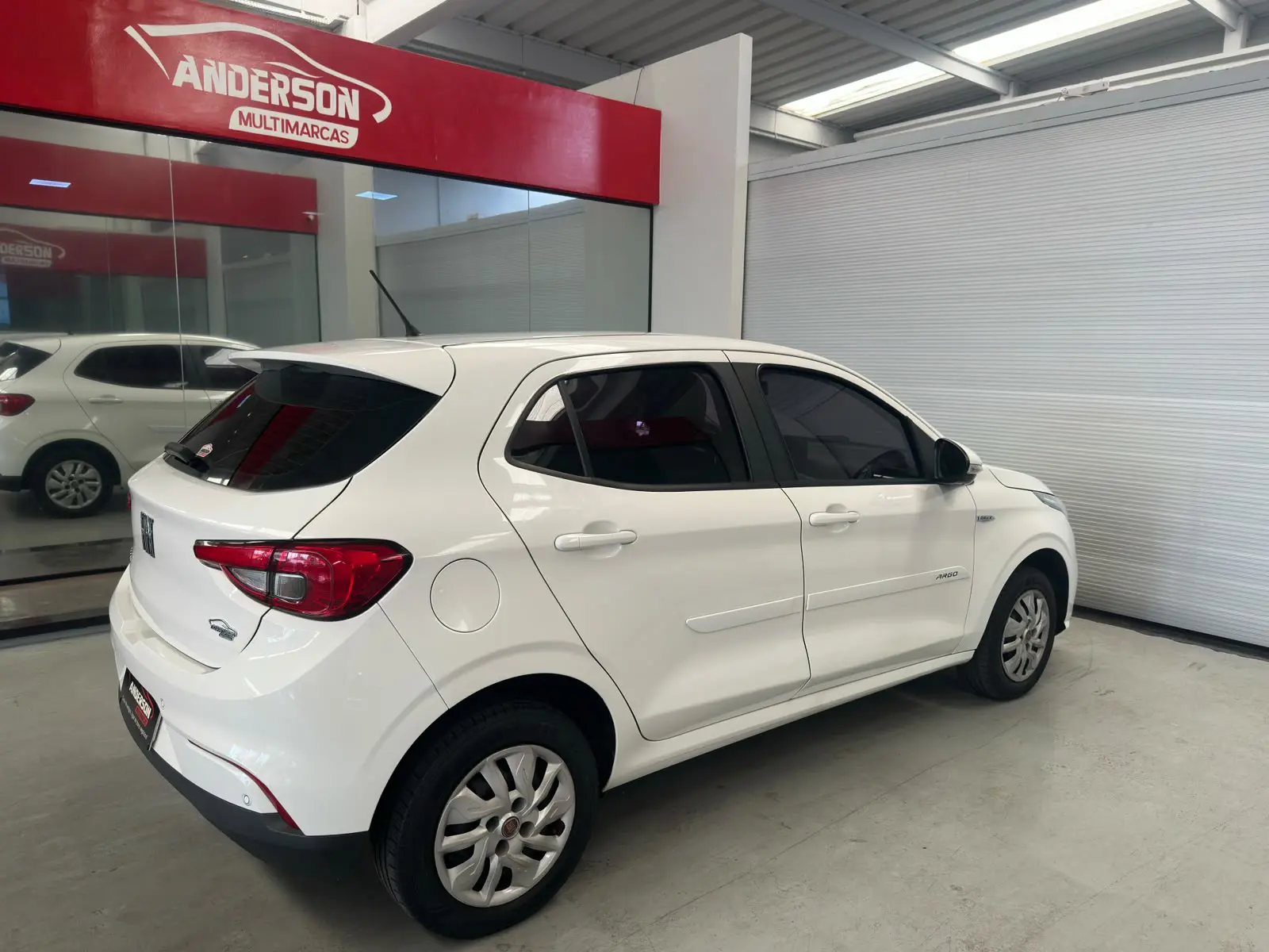 Fiat ARGO DRIVE a venda na Anderson Multimarcas
