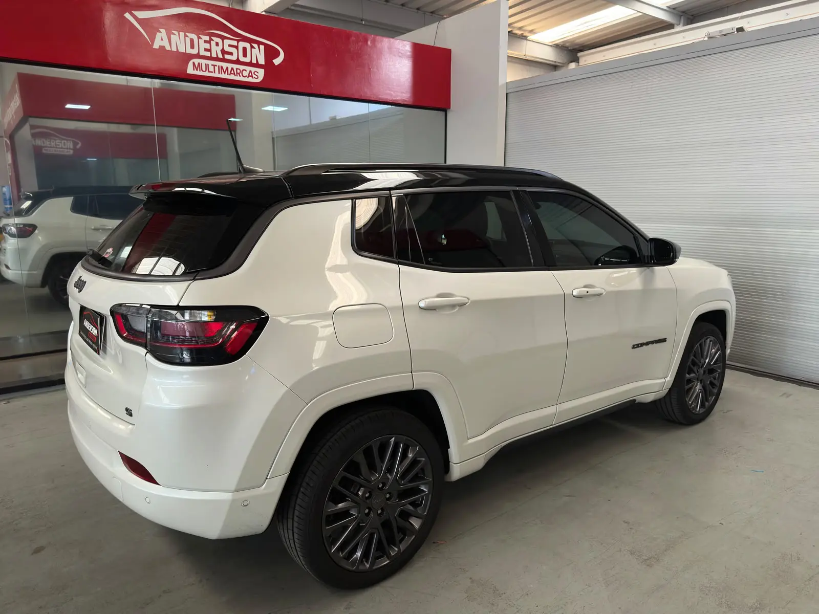 Jeep COMPASS SERIE S TF a venda na Anderson Multimarcas