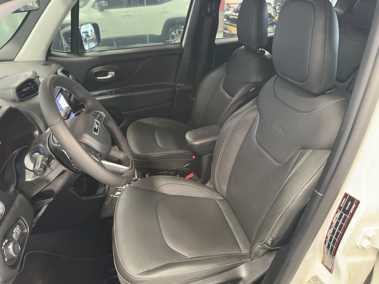 Jeep RENEGADE LGTD T270 a venda na Anderson Multimarcas