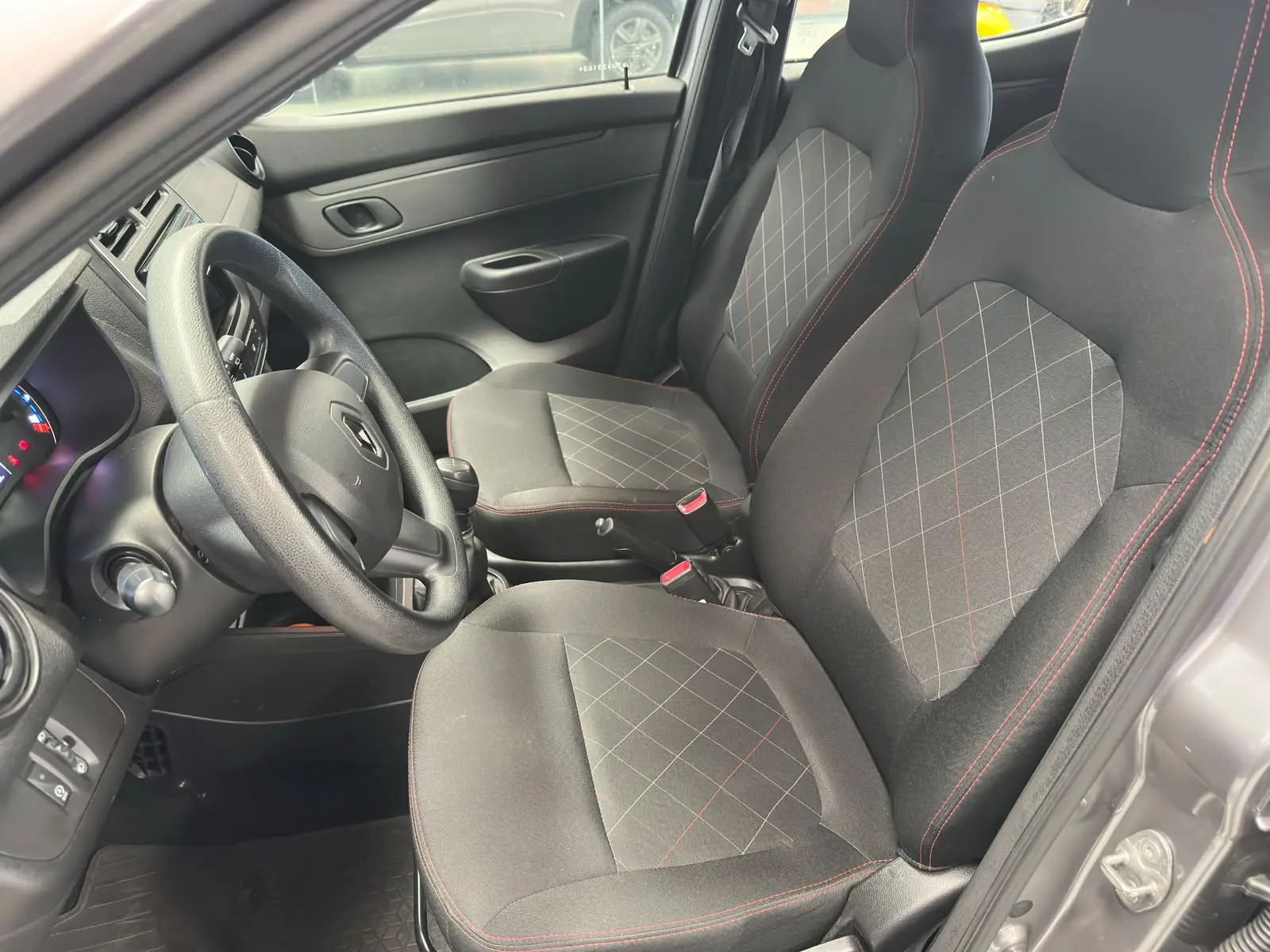 Renault KWID ZEN 2 a venda na Anderson Multimarcas