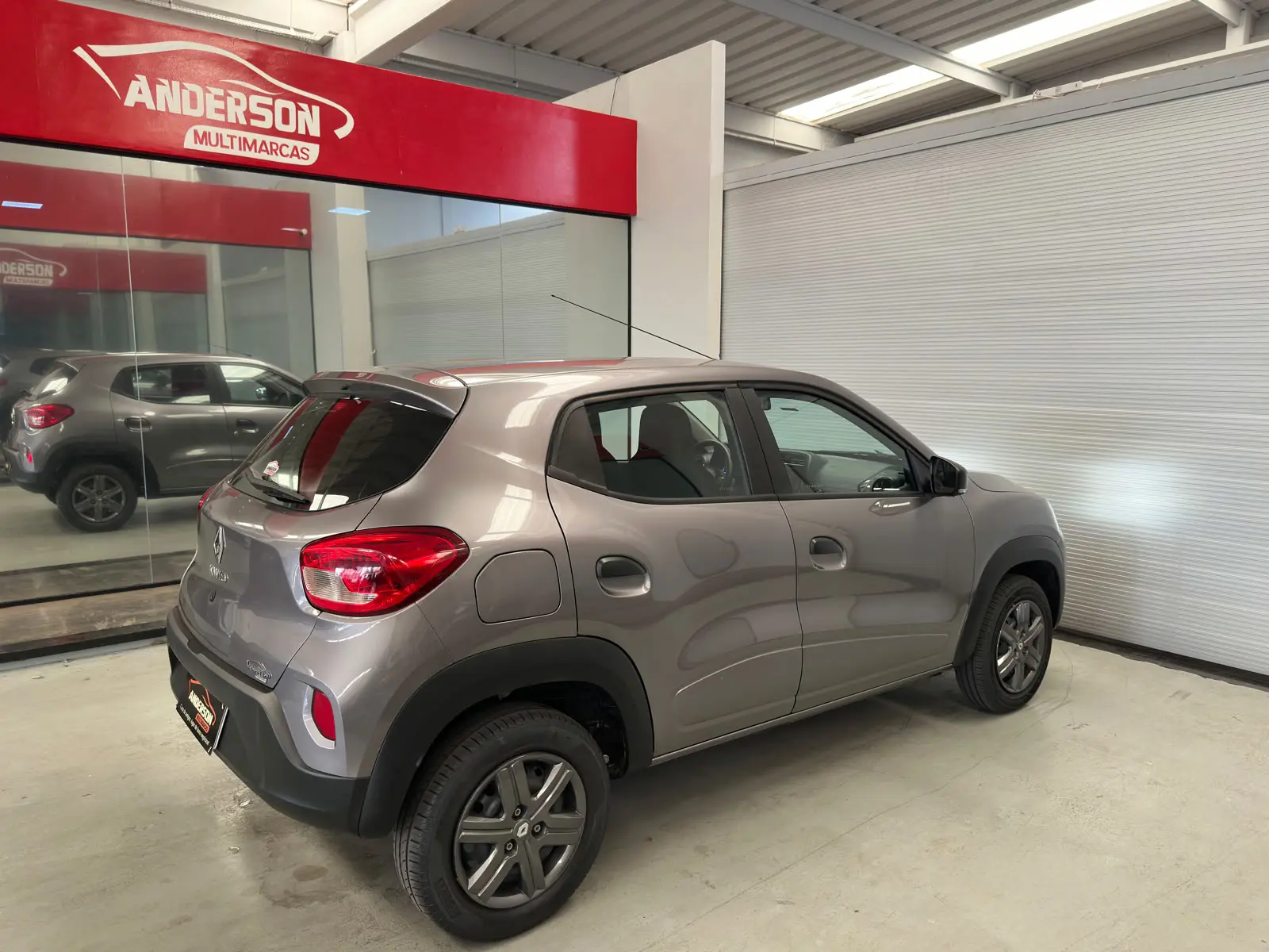 Renault KWID ZEN 2 a venda na Anderson Multimarcas