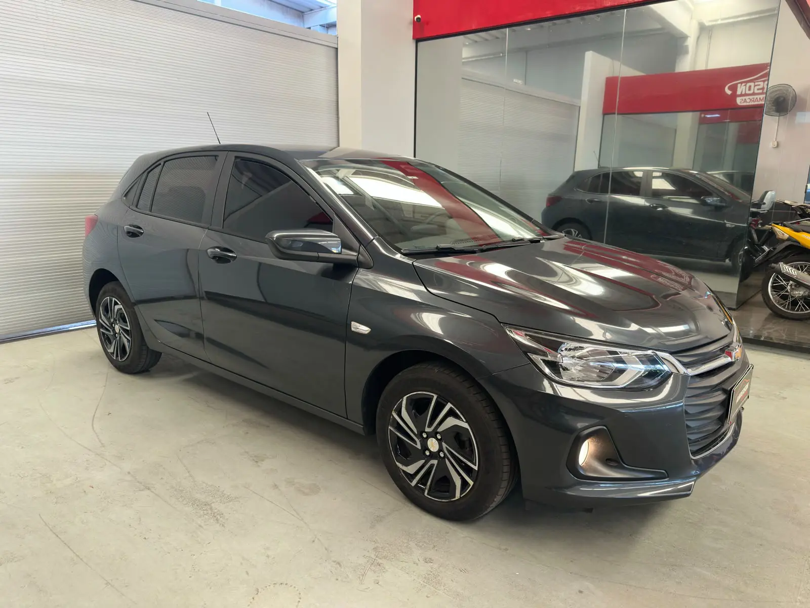 Chevrolet ONIX 10TMT LT1 a venda na Anderson Multimarcas
