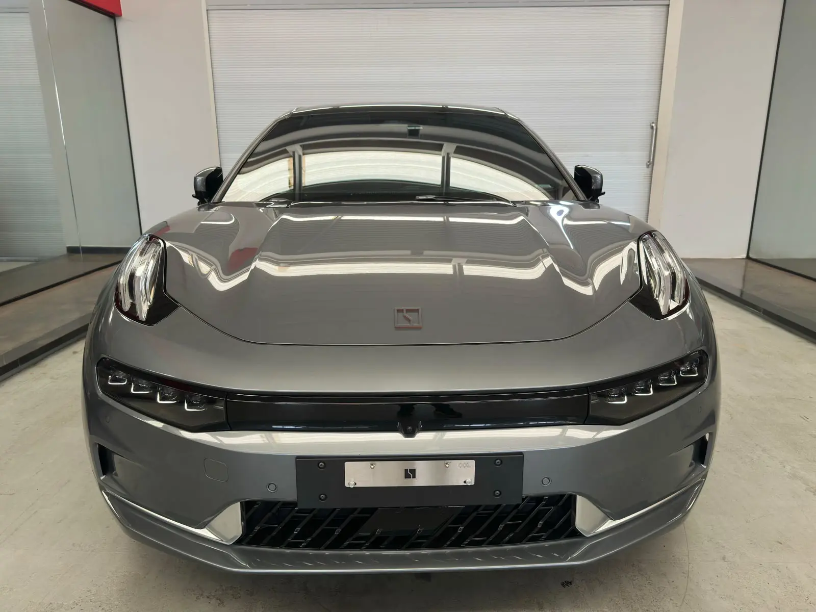GEELY ZEEKR 001 PREMIUM a venda na Anderson Multimarcas