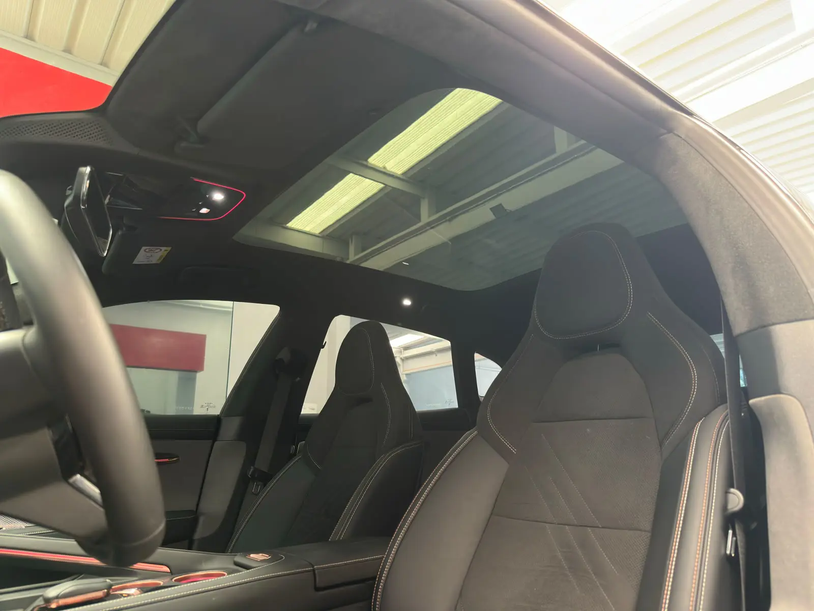GEELY ZEEKR 001 PREMIUM a venda na Anderson Multimarcas