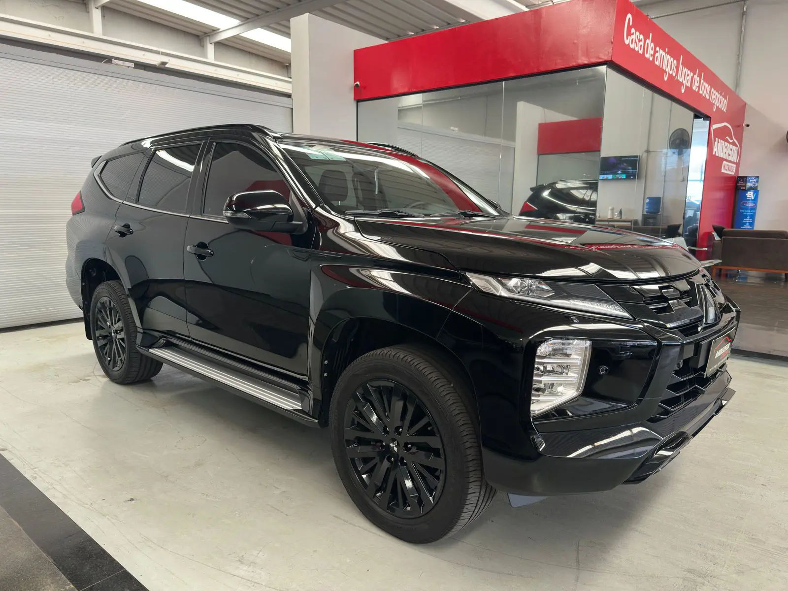 Mitsubishi PAJERO SPORT a venda na Anderson Multimarcas