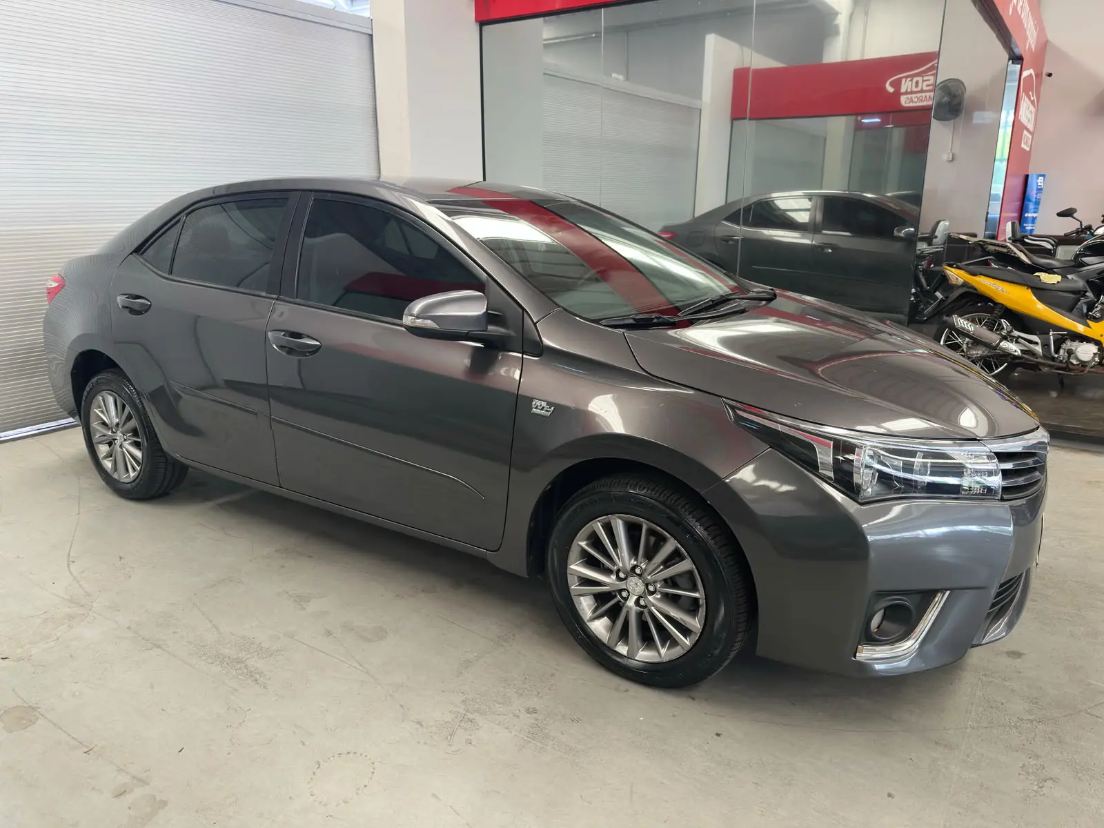 Toyota COROLLA XEI a venda na Anderson Multimarcas