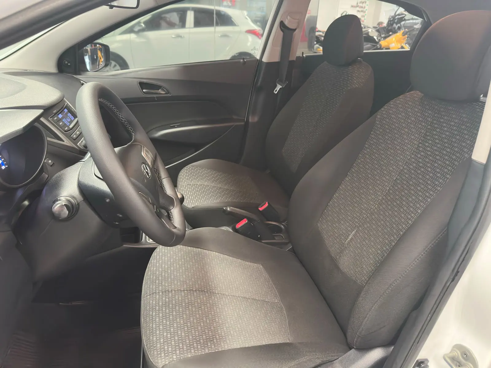 Hyundai HB20 1.0M COMFOR a venda na Anderson Multimarcas