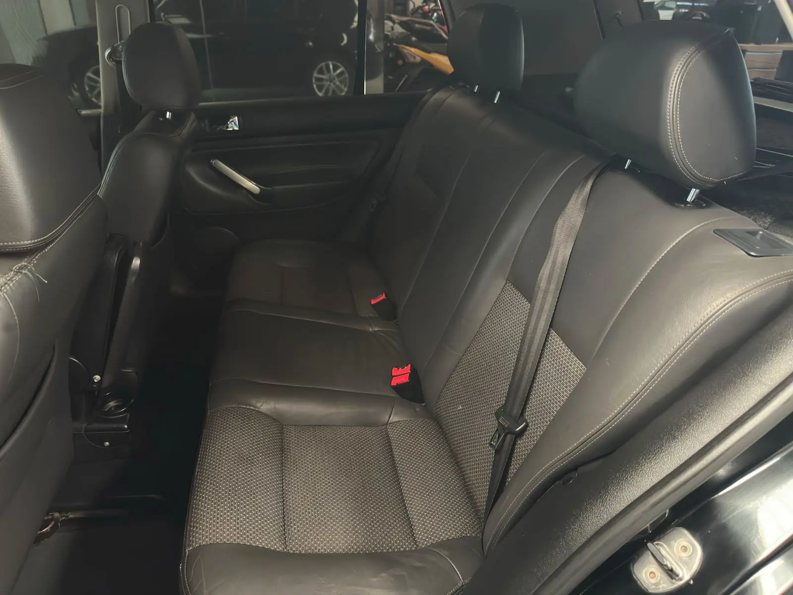 Volkswagen GOLF SPORLINE a venda na Anderson Multimarcas