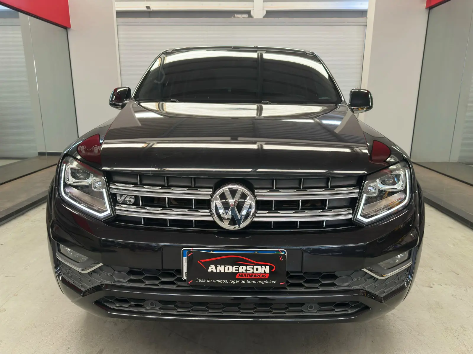 Volkswagen AMAROK V6 HIGH a venda na Anderson Multimarcas