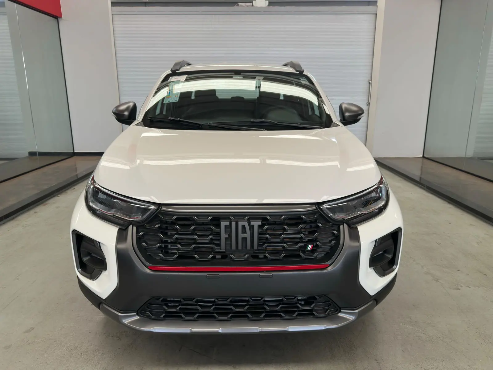 Fiat STRADA ULTRA TURBO 200 a venda na Anderson Multimarcas