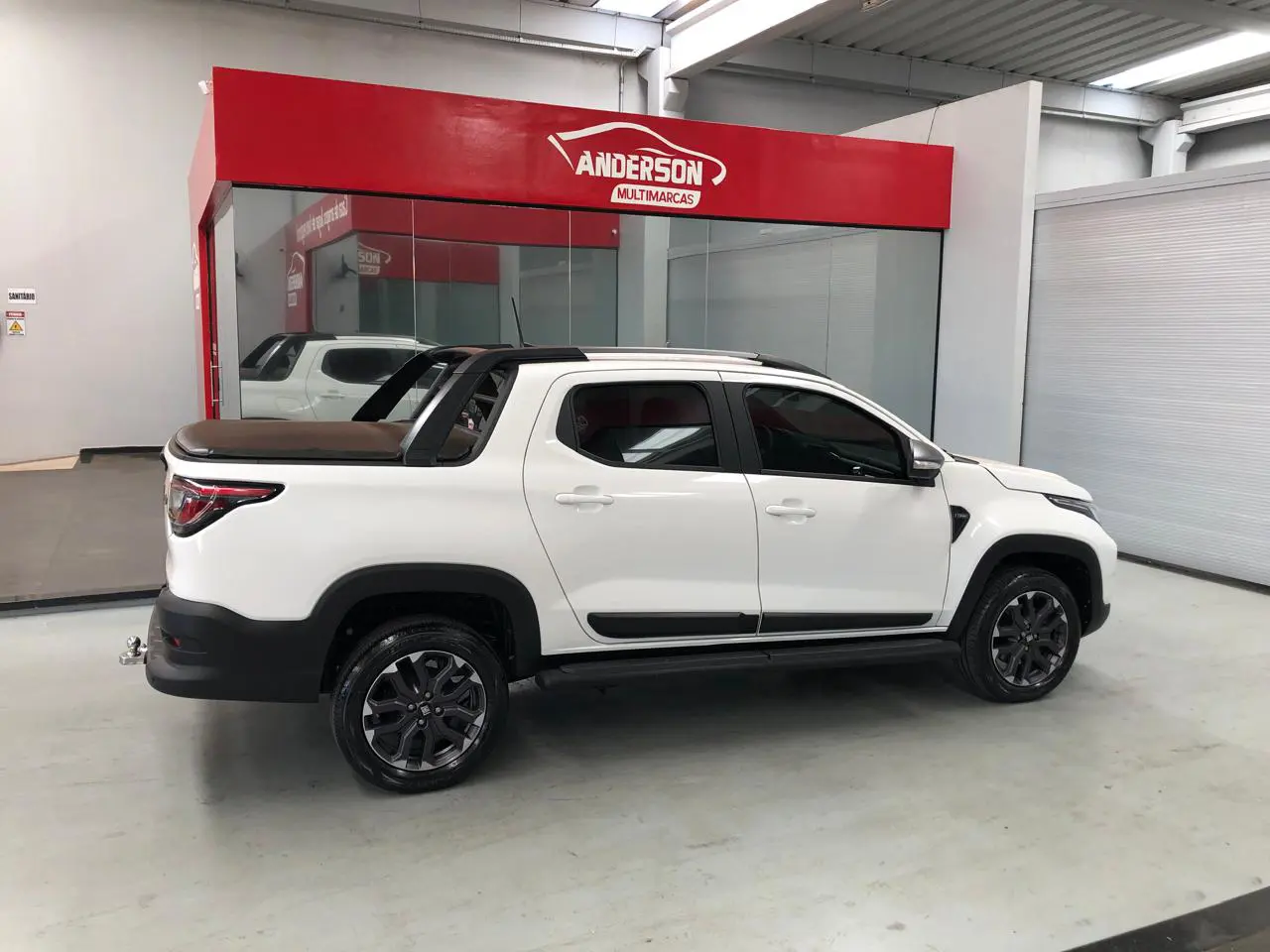 Fiat STRADA ULTRA TURBO 200 a venda na Anderson Multimarcas