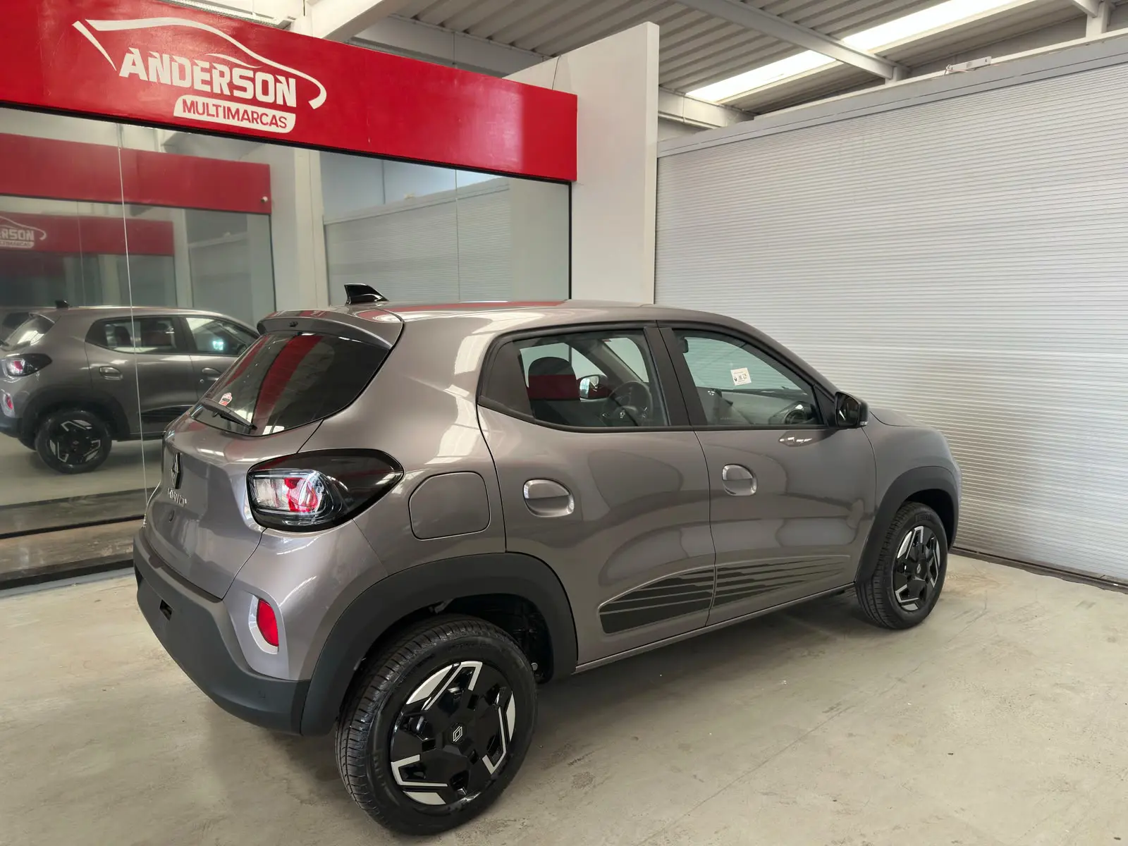Renault KWID TECHNO a venda na Anderson Multimarcas