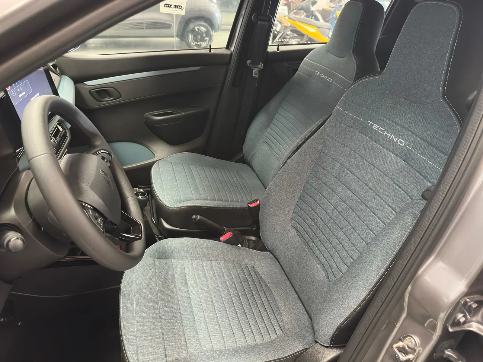 Renault KWID TECHNO a venda na Anderson Multimarcas