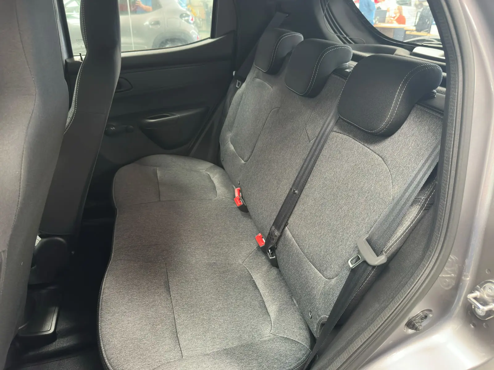 Renault KWID ZEN a venda na Anderson Multimarcas