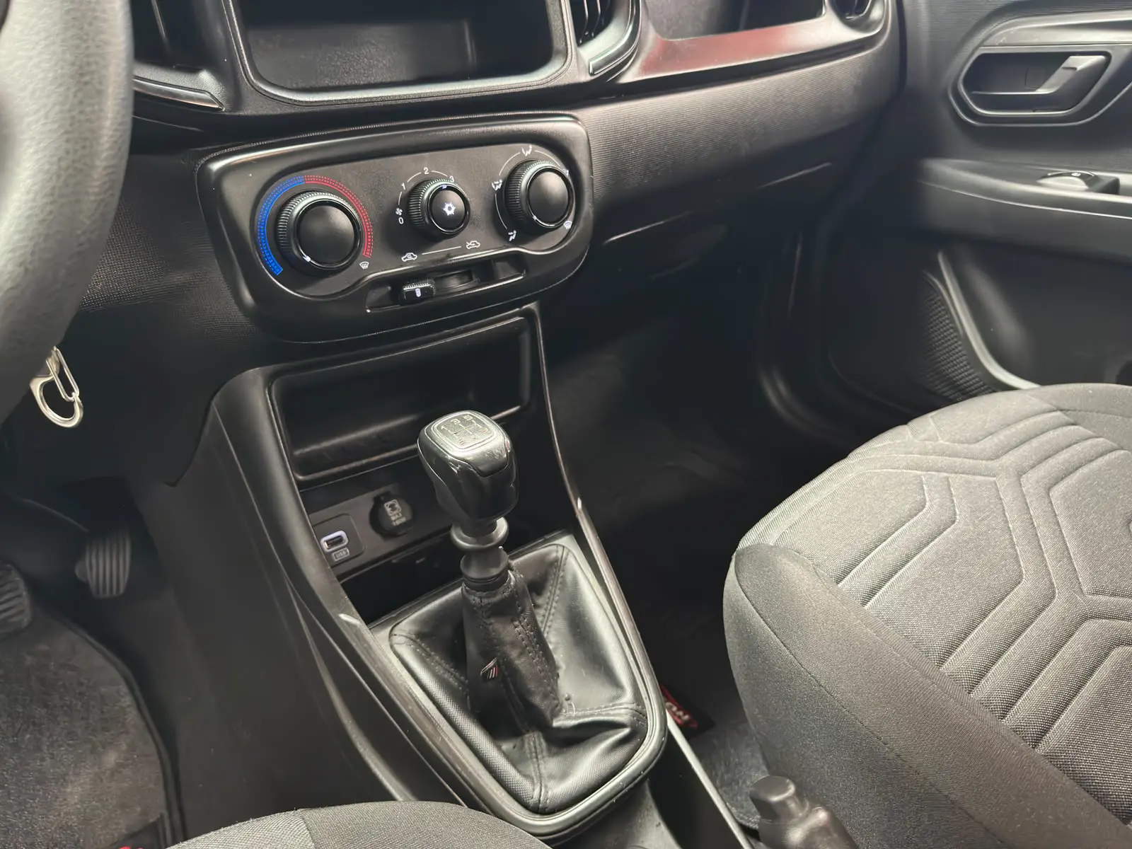 Fiat STRADA FREEDOM CS13 a venda na Anderson Multimarcas