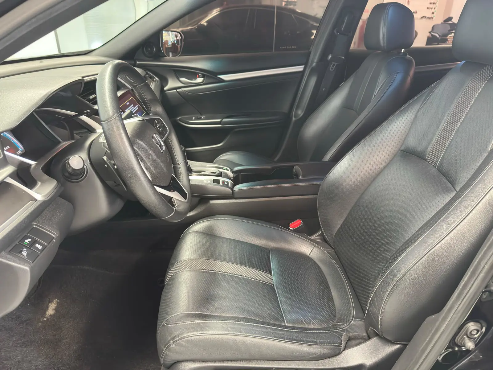 Honda CIVIC EXL CVT a venda na Anderson Multimarcas