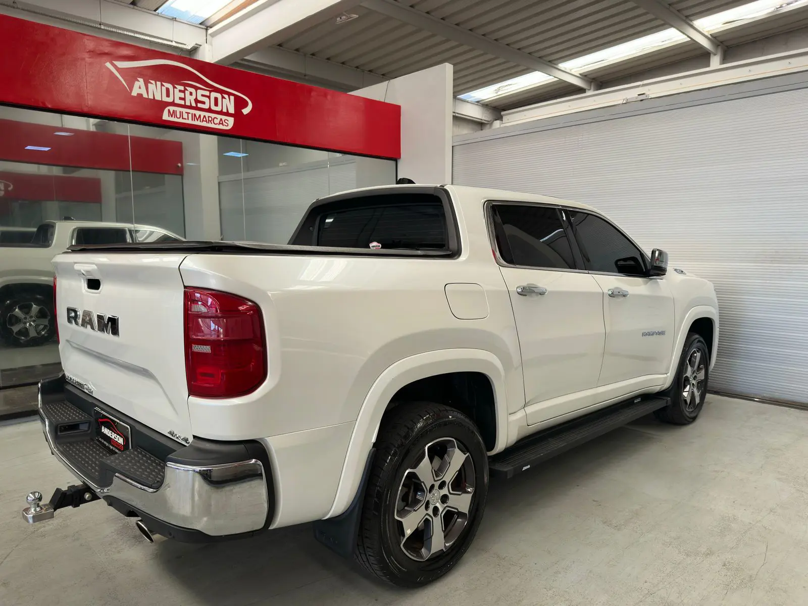 RAM RAMPAGE LARAMIE a venda na Anderson Multimarcas
