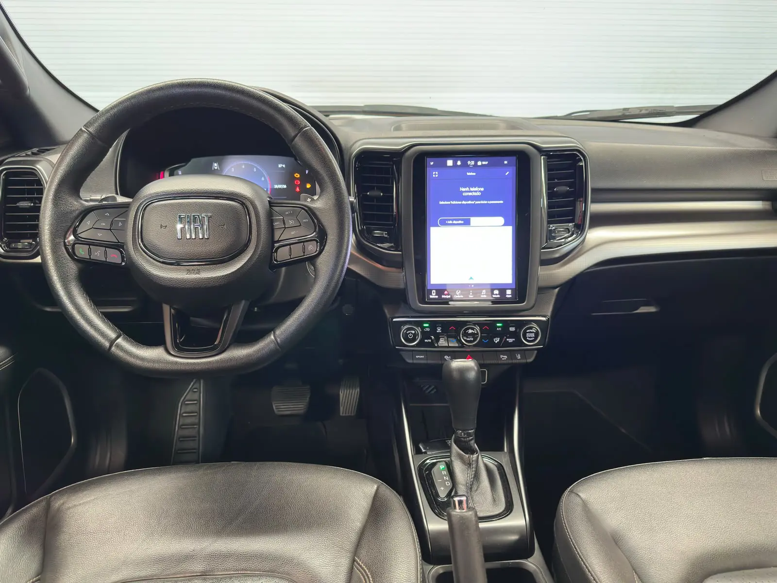 Fiat TORO VOLCANO a venda na Anderson Multimarcas