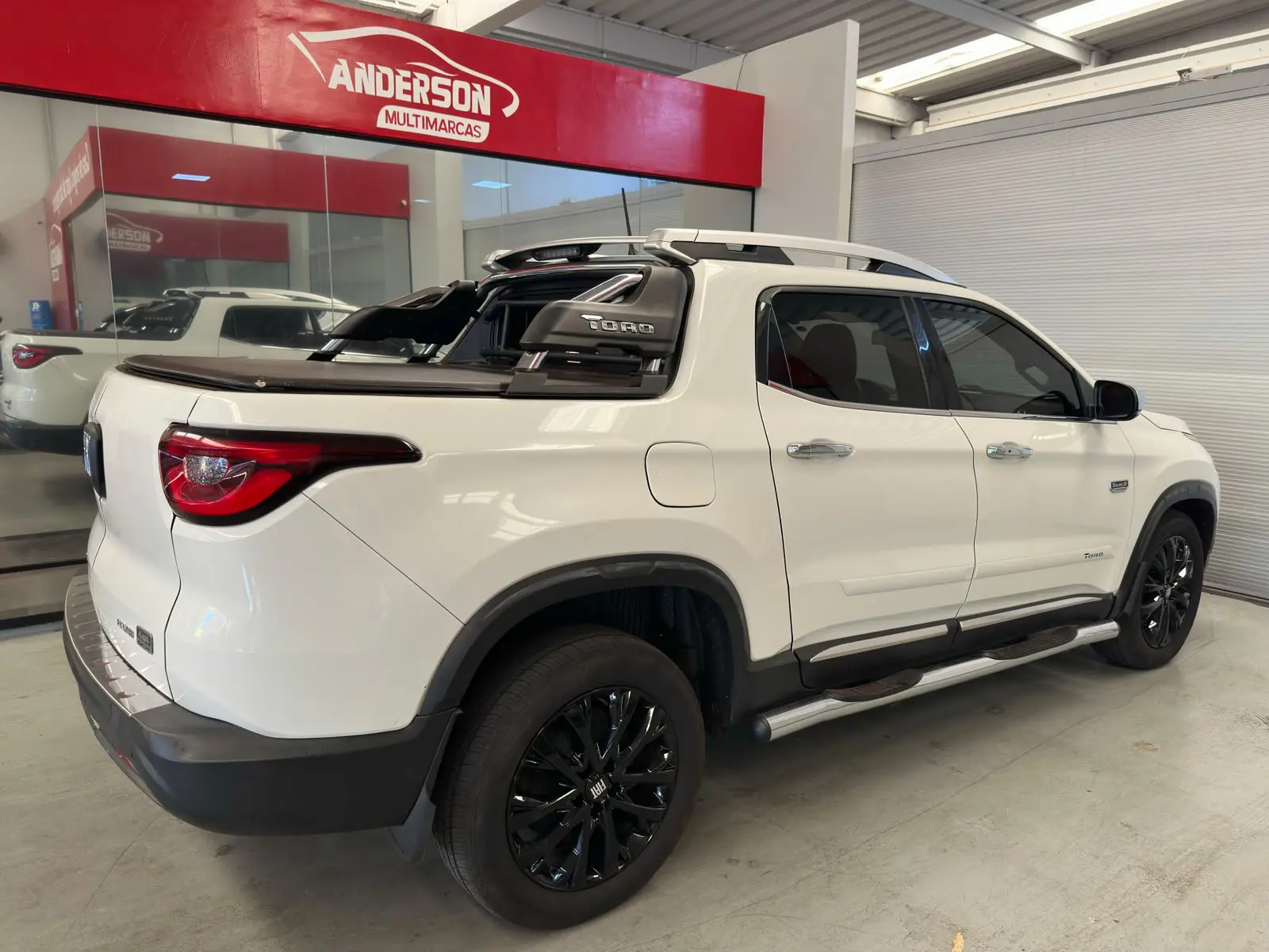 Fiat TORO RANCH a venda na Anderson Multimarcas