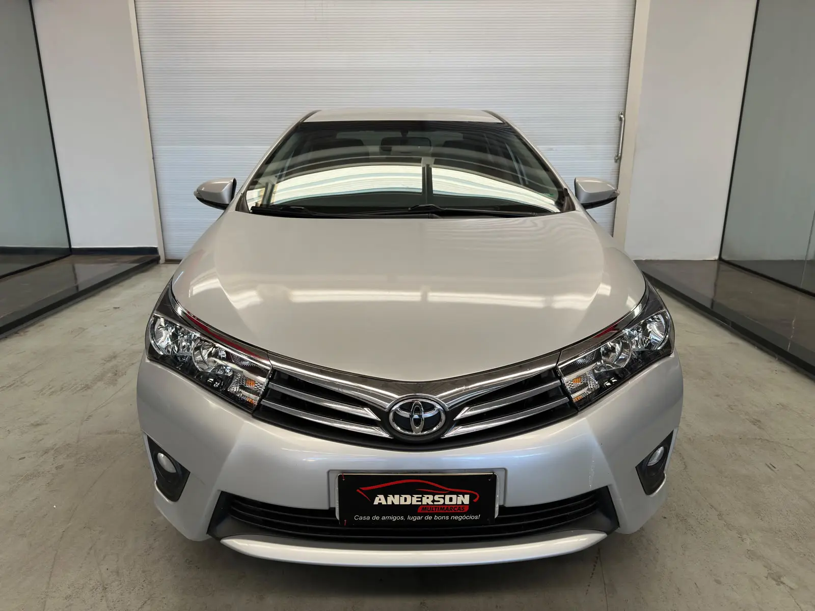 Toyota COROLLA XE a venda na Anderson Multimarcas