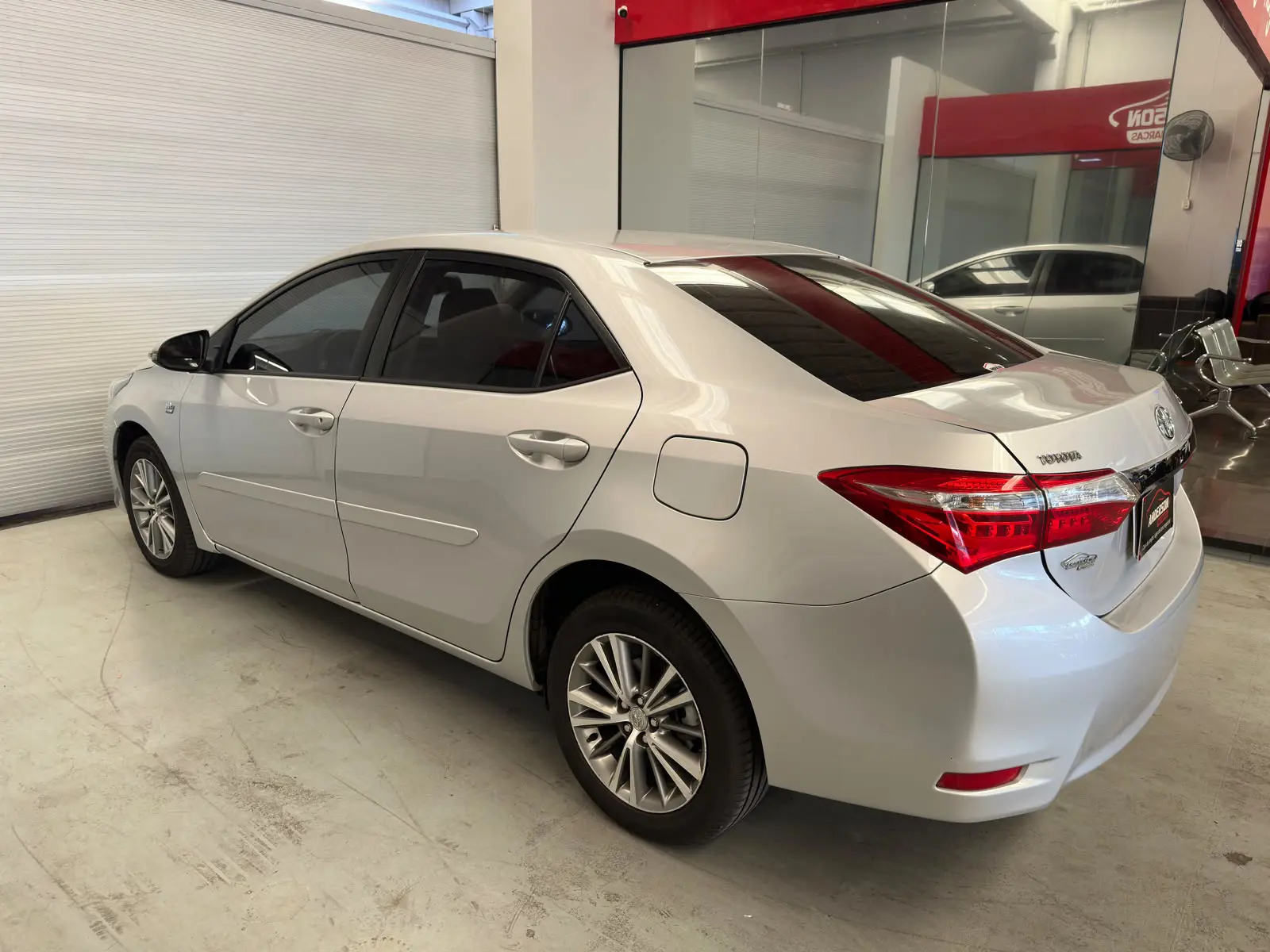 Toyota COROLLA XE a venda na Anderson Multimarcas