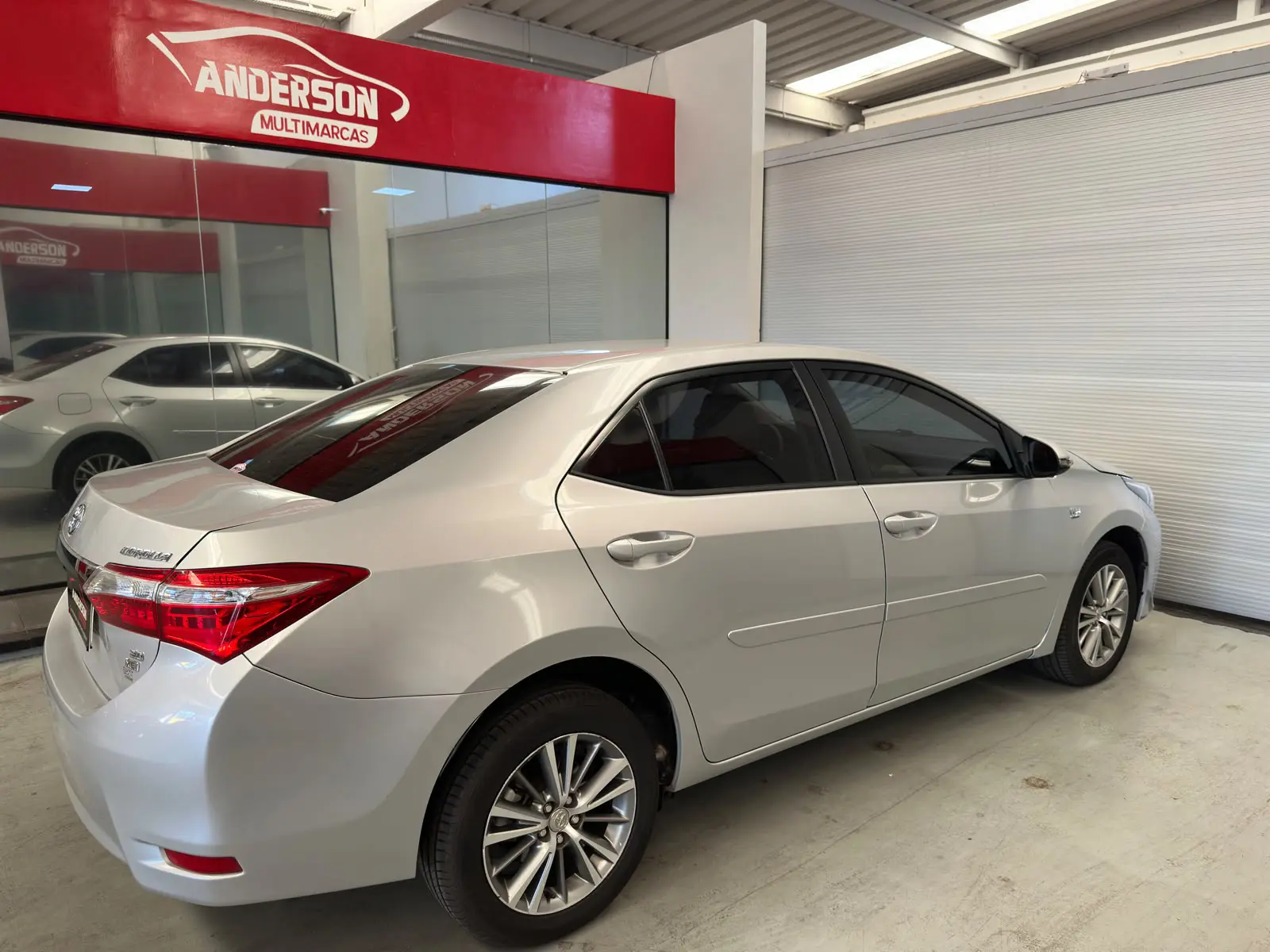 Toyota COROLLA XE a venda na Anderson Multimarcas