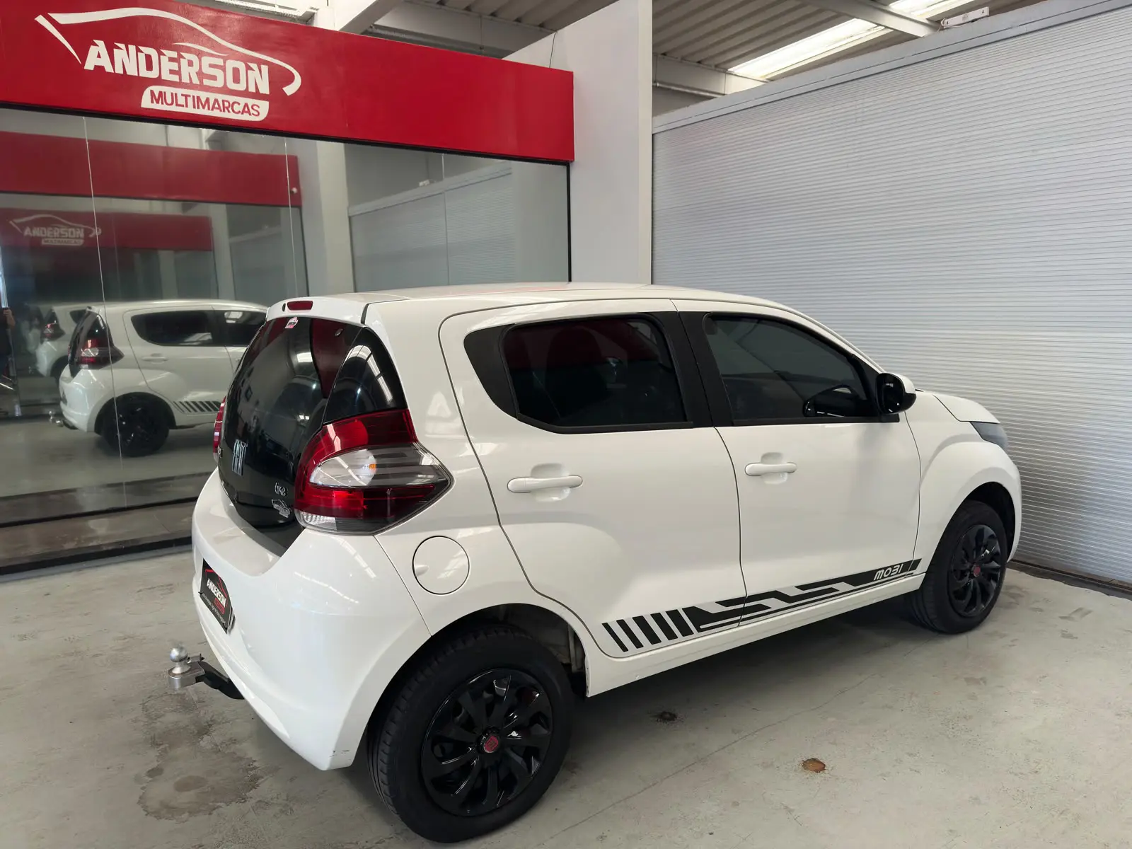 Fiat MOBI LIKE a venda na Anderson Multimarcas