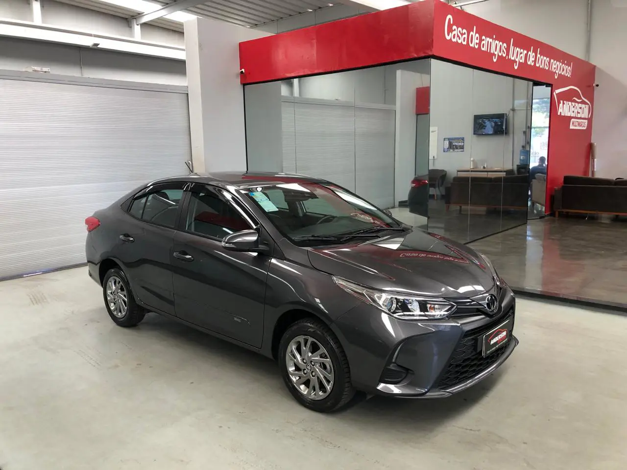 Toyota YARIS SA XS 1.5 a venda na Anderson Multimarcas