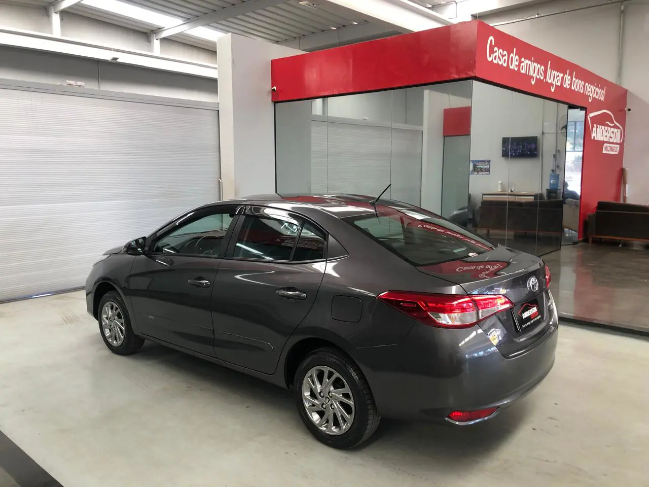 Toyota YARIS SA XS 1.5 a venda na Anderson Multimarcas