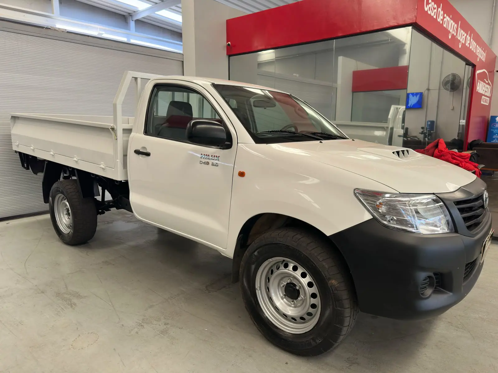 Toyota HILUX CS4X4CHAS a venda na Anderson Multimarcas